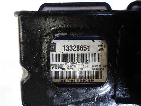 Foto 3ª: Abs Opel Insignia 2.0 CDTI BERLINA 160CV 118KW [A 20 DTH] (2010)