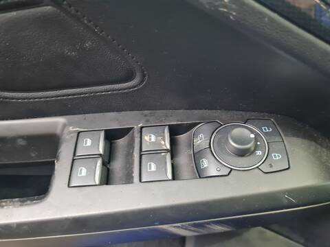 Botonera Elevalunas Ford Focus ST-LINE 155CV 114KW