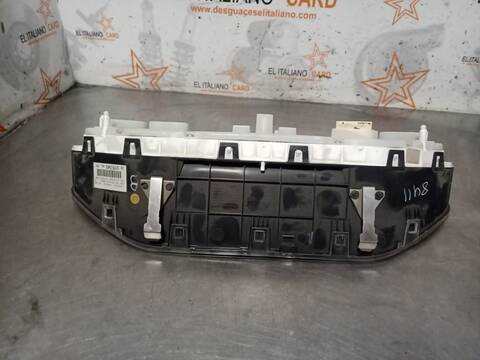 Foto 4ª: Cuadro de Instrumentos Peugeot 208 ACCESS 68CV 50KW [8HR01] (2013)