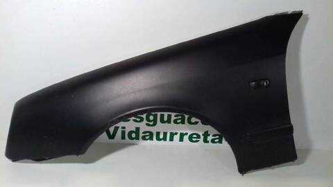 Foto 2ª: Aleta Delantera Izquierda Mercedes Clase C 160 430 208.370) COUPE 279CV 205KW [M113943] (1998)