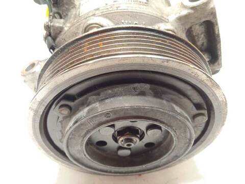 Foto 4ª: Compresor Aire Acondicionado Volvo V40 MOMENTUM 150CV 110KW [D4204T9] (2016)