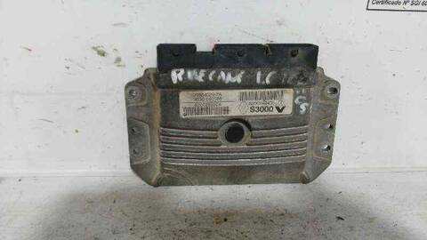 Foto 3ª: Centralita Motor ECU Renault Megane 90CV 66KW I SCENIC JA0) (1996)