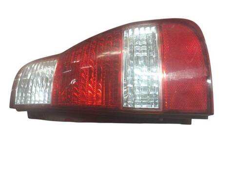 Foto 2ª: Piloto Trasero Derecho Hyundai Matrix 1.5 CRDI (2001)