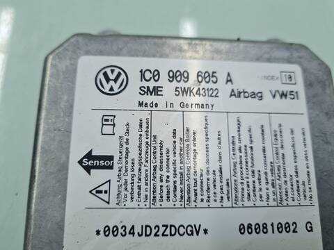 Foto 2ª: Centralita Airbag Volkswagen Transporter T5 COMBI FURGONETA [BNZ] (2008)