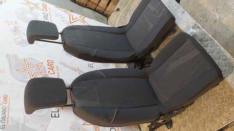 Foto 3ª: Asientos Tercera Fila Renault Scenic DYNAMIQUE 101CV 74KW [D/ K9K F7] (2005)