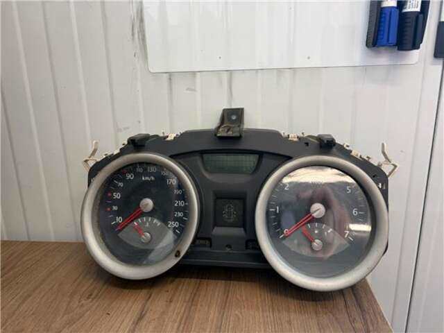 Cuadro de Instrumentos Renault Megane 1.5 AUTHENTIQUE [1.5 LTR. - 74 KW DCI DIESEL] II GRANDTOUR (2003-_)