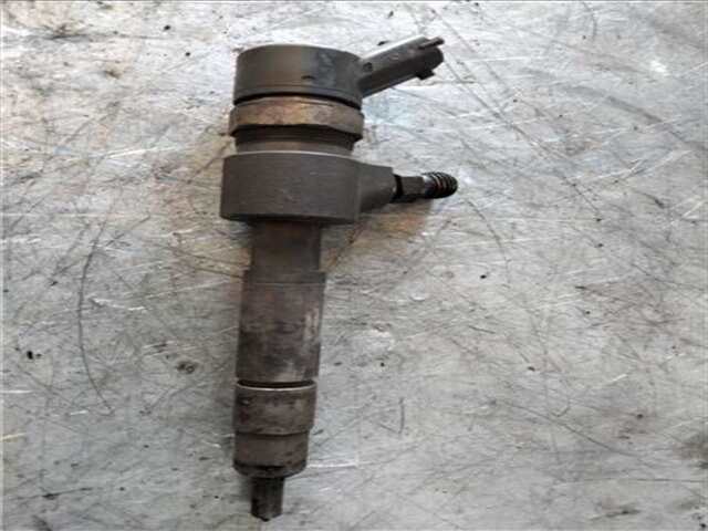 Foto 2ª: Inyectores Opel Zafira 1.9 COSMO [1.9 LTR. - 88 KW CDTI] [Z19DT]