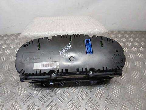 Foto 3ª: Cuadro de Instrumentos Volkswagen Scirocco 2.0 TDI 103KW) 140CV [CBDB] (2009)