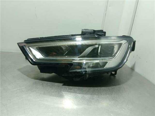 Faro Izquierdo Audi A3 1.6 AMBITION [1.6 LTR. - 77 KW TDI]