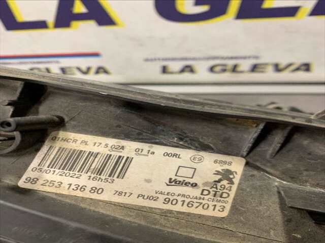 Foto 2ª: Faro Derecho Peugeot 2008 1.6 HDI99CV 0CV [BH02] (2018)