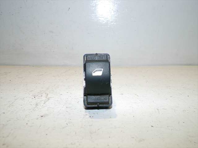 Botonera Elevalunas Peugeot 308 1.6 HDI SW 2007-2013