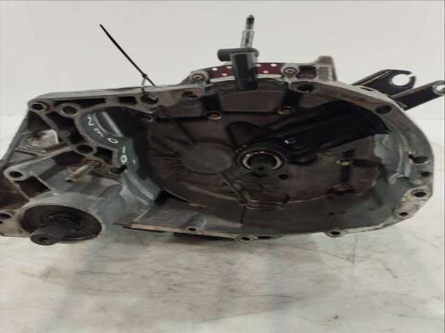 Foto 3ª: Caja Cambios Renault Megane 1.9 DCI PRIVILEGE BERLINA 102CV 75KW I FASE 2 BERLINA BA0) [F9Q732] (2001)