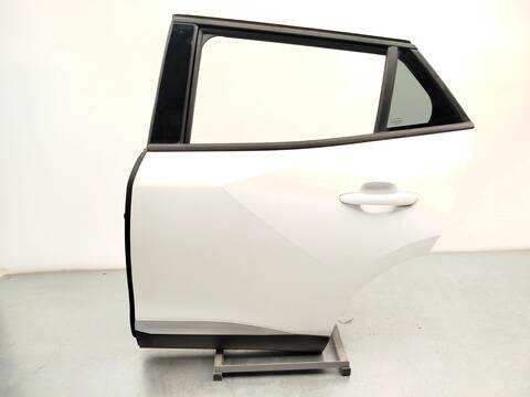 Puerta Trasera Izquierda Peugeot 2008 1.2 PURETECH 130 131CV 96KW