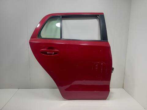 Puerta Trasera Derecha Toyota Urban 1NR