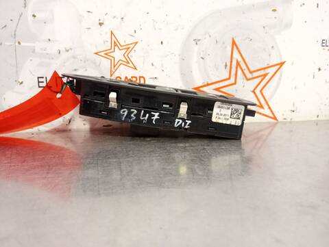 Foto 3ª: Botonera Elevalunas Bmw Serie 1 114 118D 143CV 105KW [N47D20C] (2012)