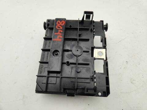 Foto 2ª: Caja Reles Fusibles Peugeot 307 D-SIGN BERLINA 90CV 66KW [9HX] (2007)