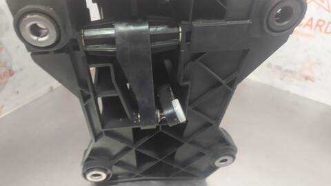 Foto 2ª: Palanca de Cambio Citroen Berlingo CONTRLOL M 102CV 75KW FURGON [YHT] (2022)