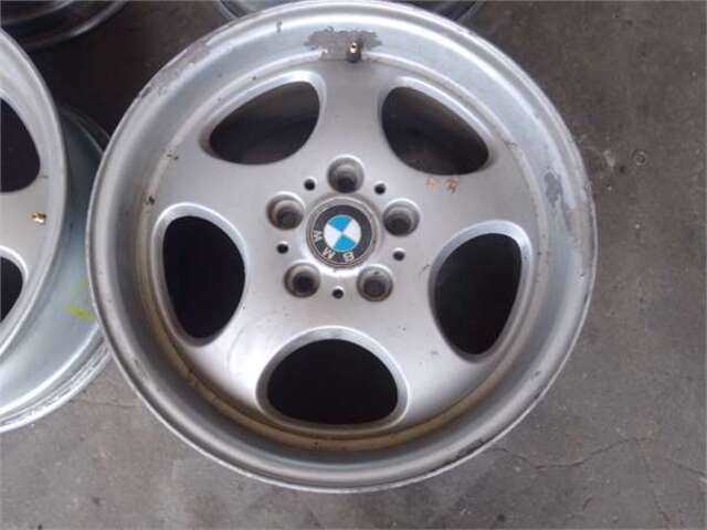 Foto 2ª: Juego LLantas Bmw X3 2.0 D 16V CAT [M47 D20 (204D4)]