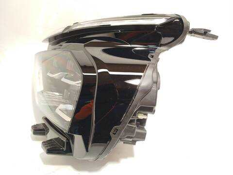 Foto 3ª: Faro Izquierdo Citroen C4 1.2 155CV 114KW [YH01] (2023)