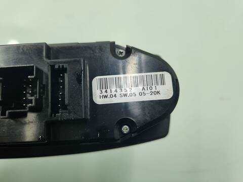 Foto 3ª: Botonera Elevalunas Bmw X3 2.0D 150CV 110KW [M47N204D4] (2005)