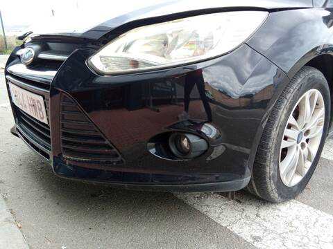 Foto 3ª: Paragolpes Delantero Ford Focus 1.6 TI 125CV 92KW [PNDA,PNDD] (2014)