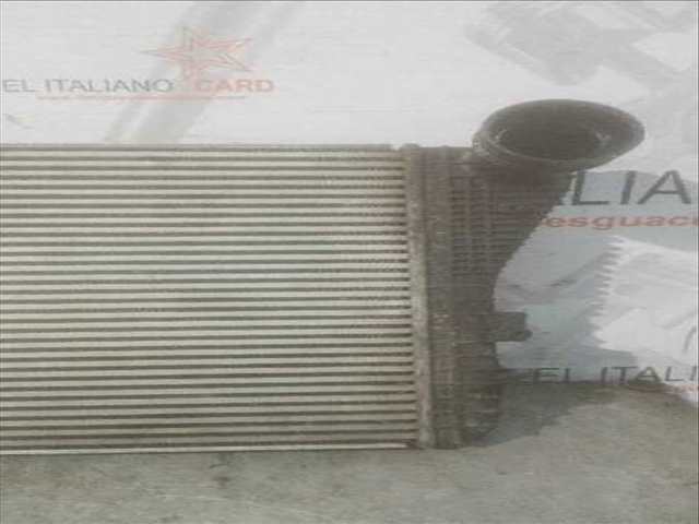 Foto 2ª: Intercooler Volkswagen Golf SPORTLINE BERLINA 140CV 103KW [BKD] (2006)