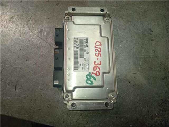 Foto 2ª: Centralita Motor ECU Peugeot 307 1.6 XN [1.6 LTR. - 80 KW 16V CAT (NFU - TU5JP4)] [NFU (TU5JP4)]