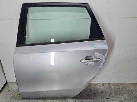 Puerta Trasera Izquierda Hyundai i30 1.6 CRDI CAT 90CV 66KW