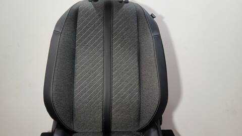 Foto 3ª: Asiento Delantero Izquierdo Peugeot 2008 1.2 PURETECH 100 101CV 74KW [HNK (EB2ADTD)] (2024)