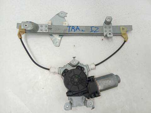 Elevalunas Manual Trasero Izquierdo Nissan Qashqai 1.5 DCI 103CV 76KW