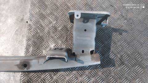 Foto 4ª: Refuerzo Paragolpes Delantero Ford Transit AMBIENTE 75CV 55KW [UGCB] (2015)