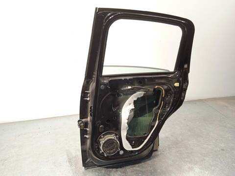 Foto 4ª: Puerta Trasera Derecha Citroen C3 LIVE EDITION 99CV 73KW [BH02] (2016)