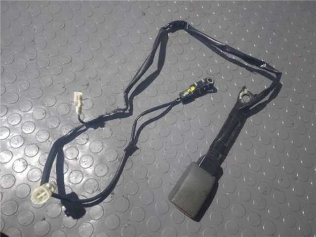 Cinturón Delantero Izquierdo Toyota Prius HÍBRIDO BASIS [HÍBRIDO 57 KW ( 1.5 LTR. - 57 CAT)]