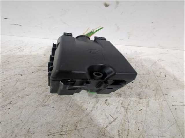 Foto 2ª: Caja Reles Fusibles Citroen Jumpy 1.5 BLUEHDI 100 102CV [YHR (DV5RUCD)] (2016)