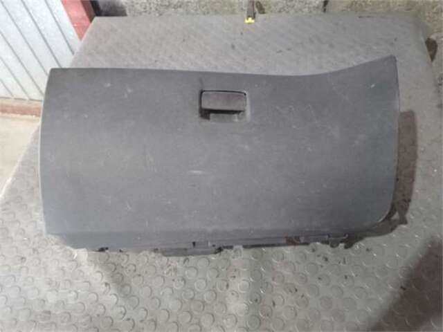 Guantera Citroen C4 1.6 HDI