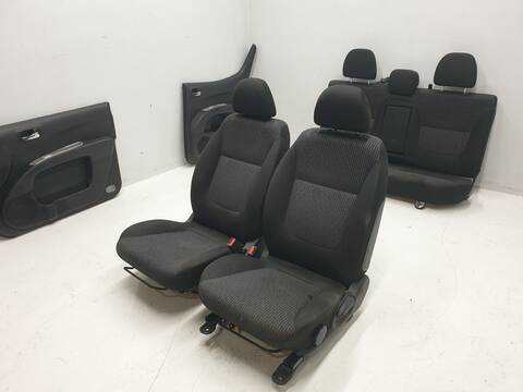 Foto 2ª: Juego Asientos Completos Mitsubishi L200 2.5 DI-D 178CV [4D56] (2006)