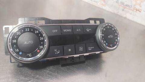 Foto 4ª: Mando Climatizador Mercedes Clase C 160 220 T CDI 204.208) 170CV 125KW FAMILIAR [OM646811] (2008)