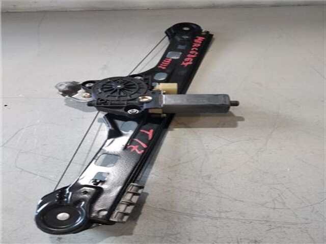 Elevalunas Eléctrico Trasero Izquierdo Mercedes Clase C 160 2.2 220 CDI (203.006) [2.2 LTR. - 105 KW CDI CAT]