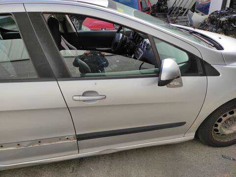 Puerta Delantera Derecha Peugeot 308 9H02