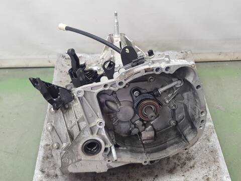 Caja Cambios Renault Clio 1.2 16V 72CV