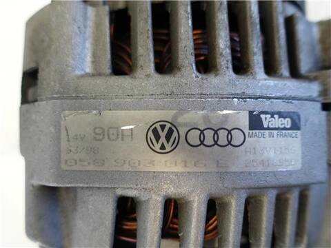 Foto 3ª: Alternador Volkswagen Passat 1.8 BASICO BERLINA 125CV 92KW [ADR] (1998)