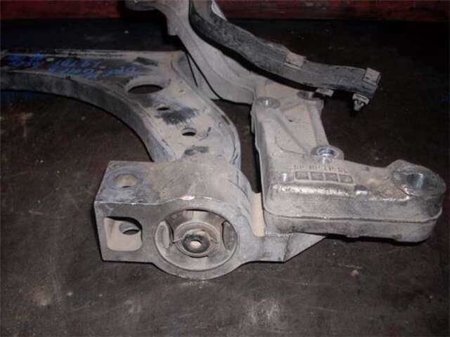 Brazo Suspension Delantero Izquierdo Volkswagen Golf 1.9 HIGHLINE [1.9 LTR. - 77 KW TDI]
