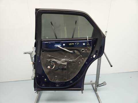 Foto 2ª: Puerta Trasera Derecha Chrysler 300 3.0 CRD 218CV 160KW [642982] (2006)