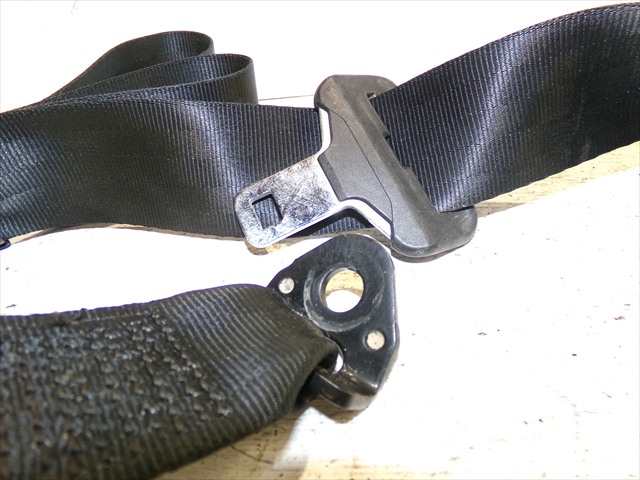 Foto 3ª: Cinturón Trasero Izquierdo Nissan Qashqai 1.6 DCI 2010-2014 [R9M] (2013)