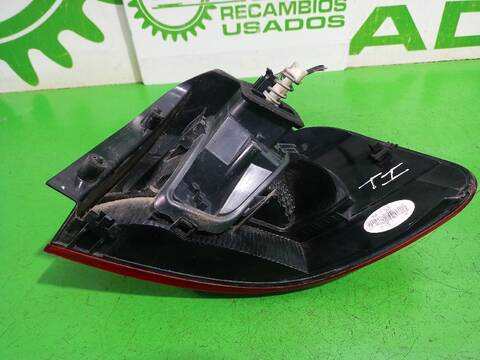 Foto 3ª: Piloto Trasero Izquierdo Volkswagen Golf ADVANCE 105CV [CAYC] (2008)