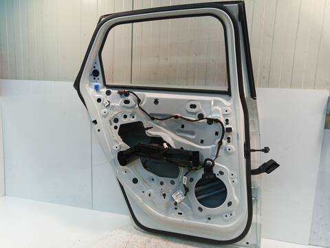 Foto 3ª: Puerta Trasera Izquierda Peugeot 308 131CV 96KW [YHZ DV5R YH01] (2023)