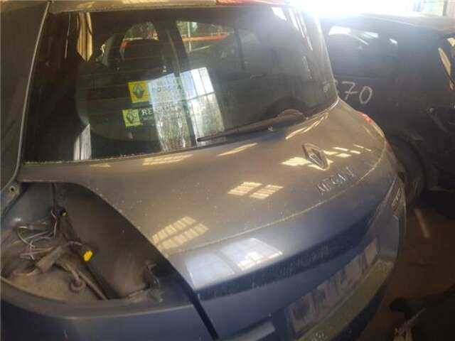 Foto 3ª: Portón Renault Megane 1.4 AUTHENTIQUE [1.4 LTR. - 72 KW 16V] II BERLINA 5P (10.2002-_) [K4J D7]