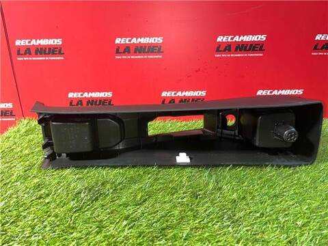 Foto 2ª: Consola Central Renault Express ADVANCE BLUE DCI DIESEL FAP 75CV 55KW [K9K U8] (2021)