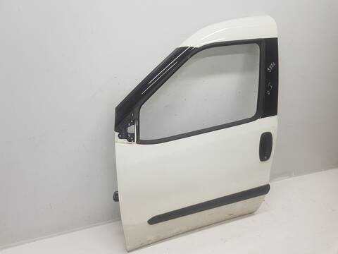 Foto 2ª: Puerta Delantera Izquierda Opel Combo SELECTION L1H1 (2011)