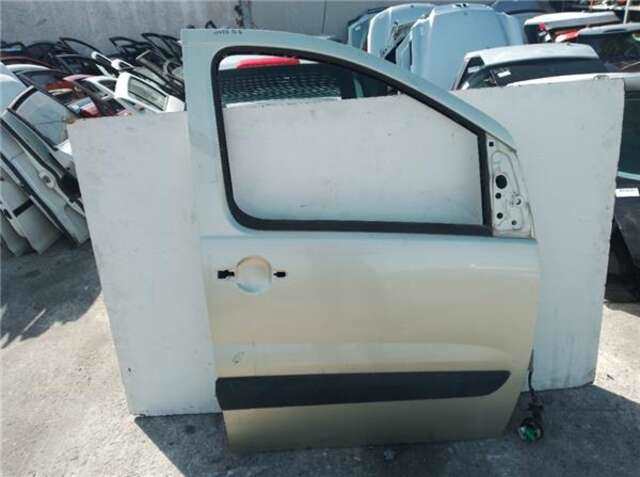 Puerta Delantera Derecha Peugeot Expert 2.0 L1H1 TENDANCE [2.0 LTR. - 88 KW HDI CAT (RHK - DW10UTED4)]